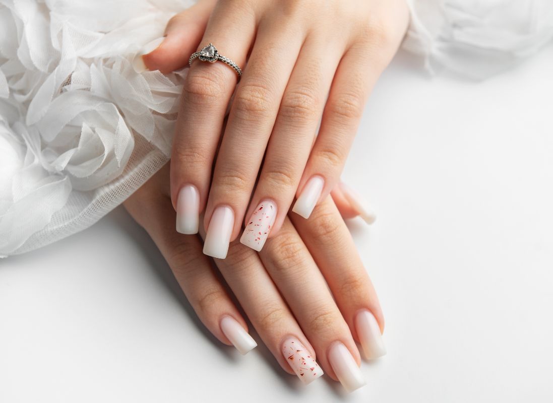 Nail studio organizing its schedule with GlamUP